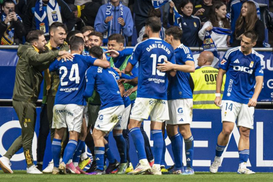 Jugadores del Real Oviedo celebrando un gol en el Carlos Tartiere. Fuente: Real Oviedo.